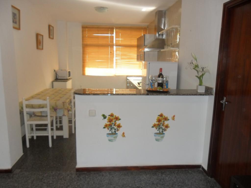 Aguilon Appartement Arrecife  Buitenkant foto